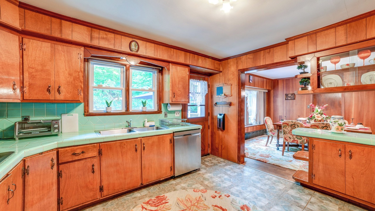 Photo of Kitchen in Roscoe