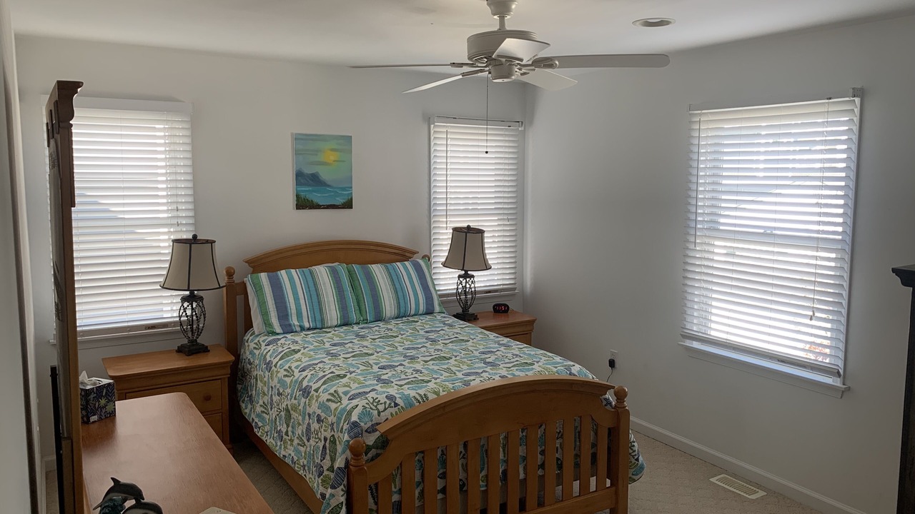 Photo of Bedroom in Townsend's Inlet