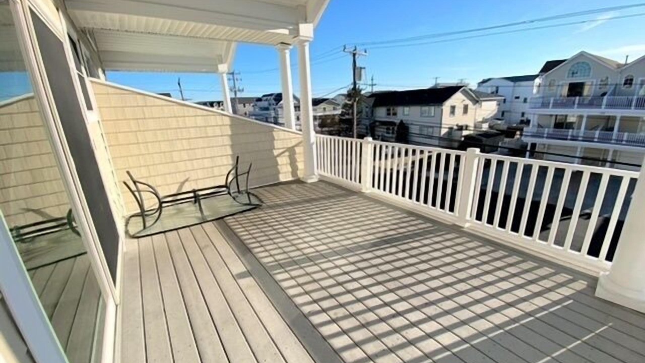Photo of Patio Balcony in Townsend's Inlet