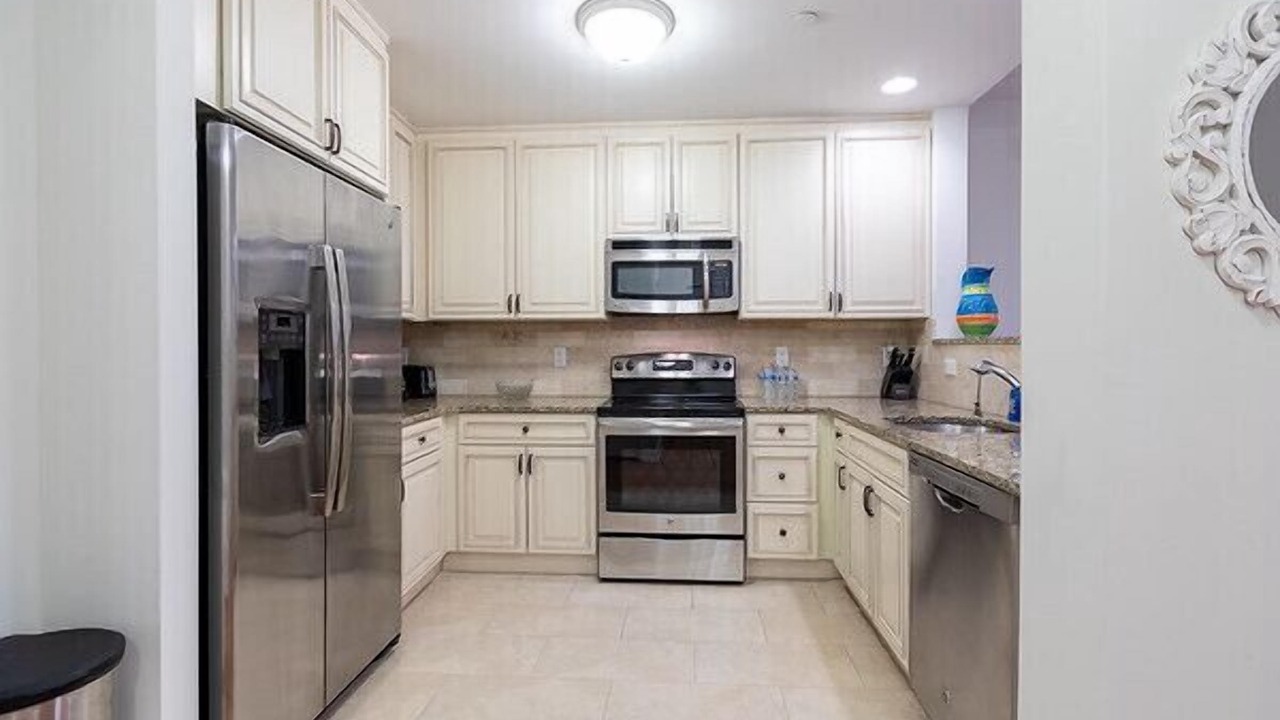 Photo of Kitchen in Edgewater