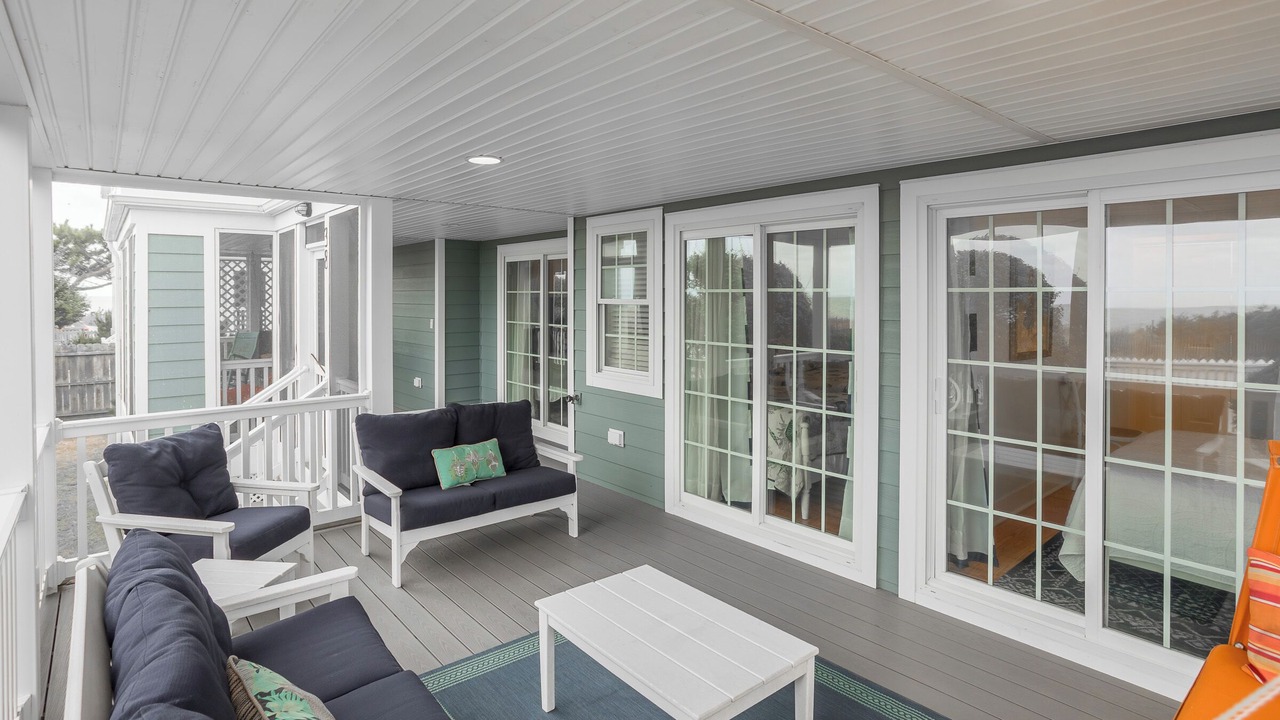Photo of Patio Balcony in The Pines
