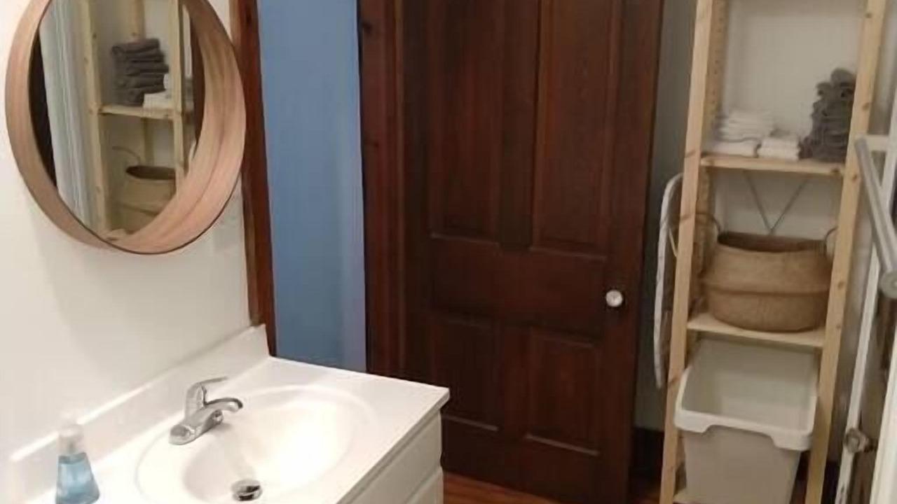 Photo of Bathroom in CUF