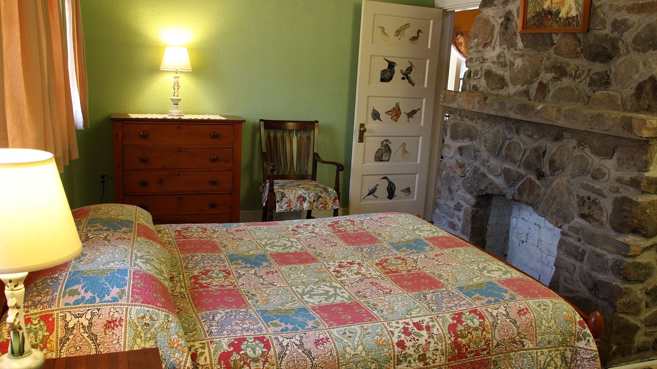 Photo of Bedroom in Laurel Mountain