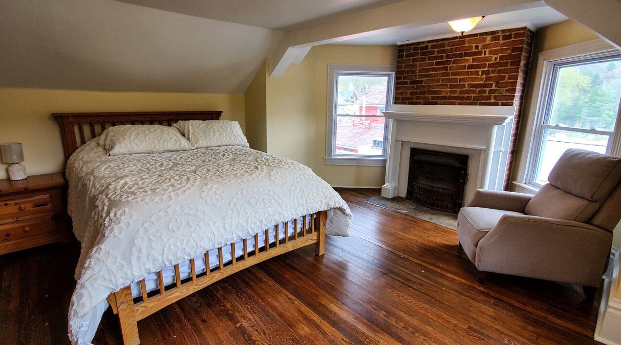 Photo of Bedroom in Ohiopyle