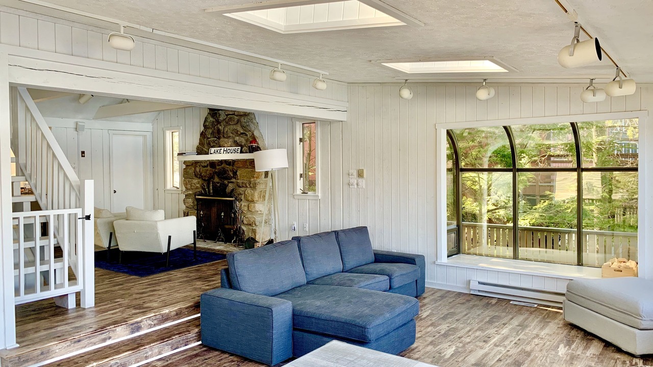 Photo of Livingroom in Highland Lakes
