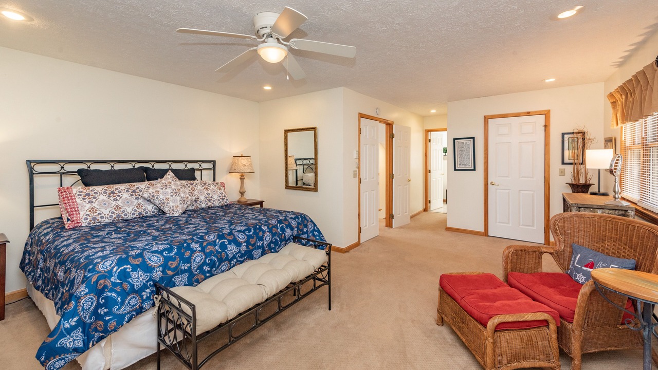 Photo of Bedroom in McHenry