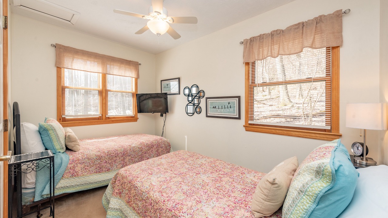 Photo of Bedroom in McHenry