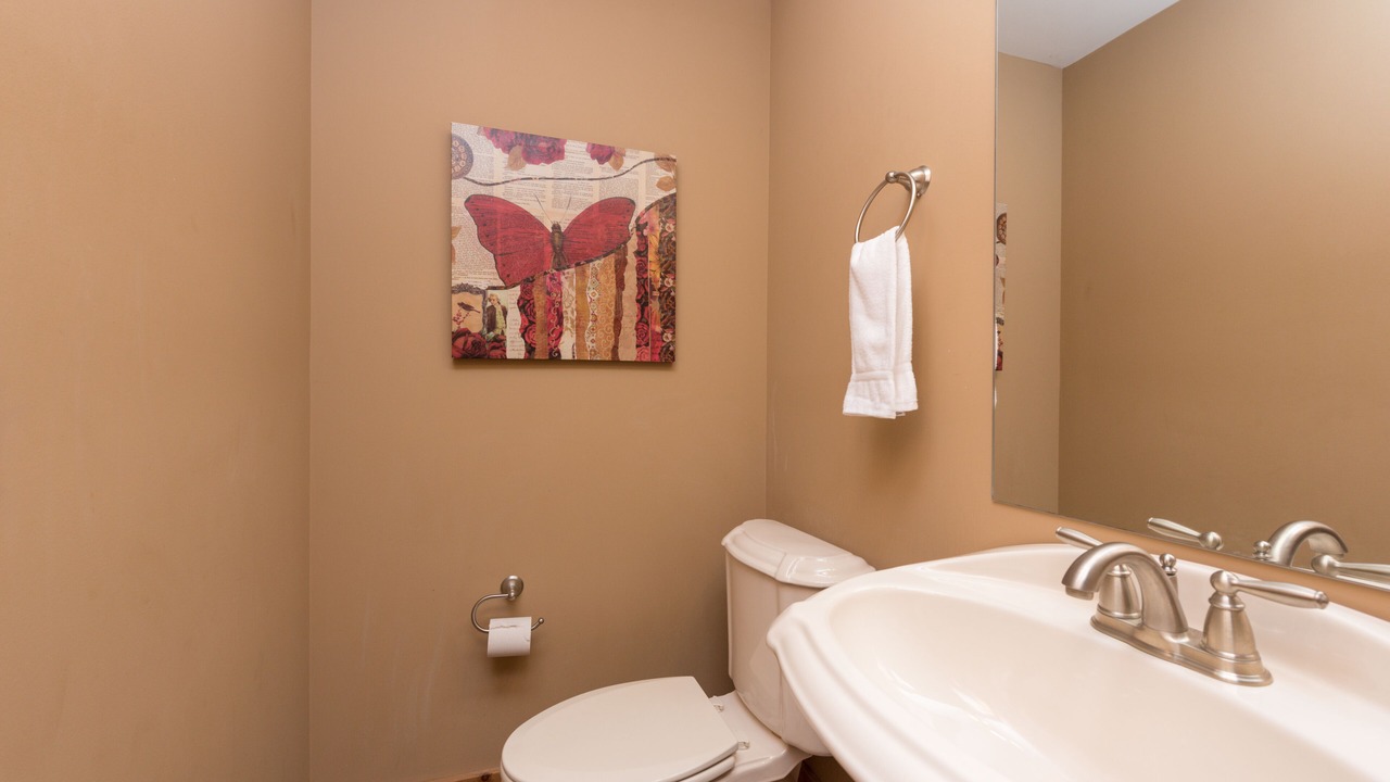 Photo of Bedroom in North Glade Hills