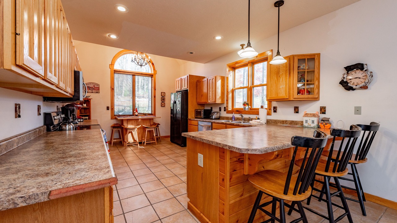 Photo of Kitchen in McHenry