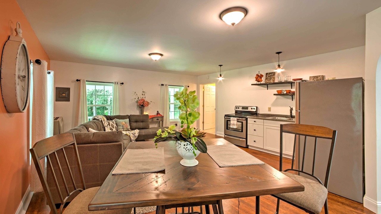 Photo of Livingroom in Elizabethville