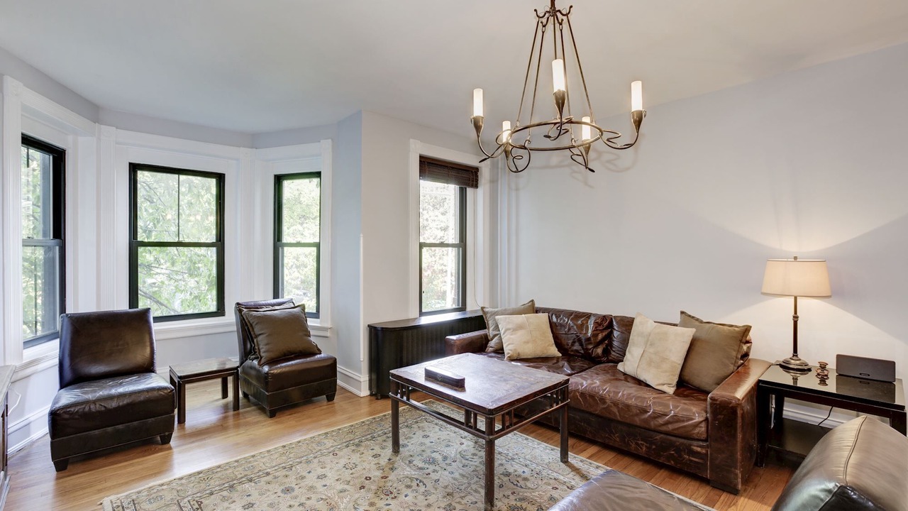 Photo of Bedroom in Logan Circle