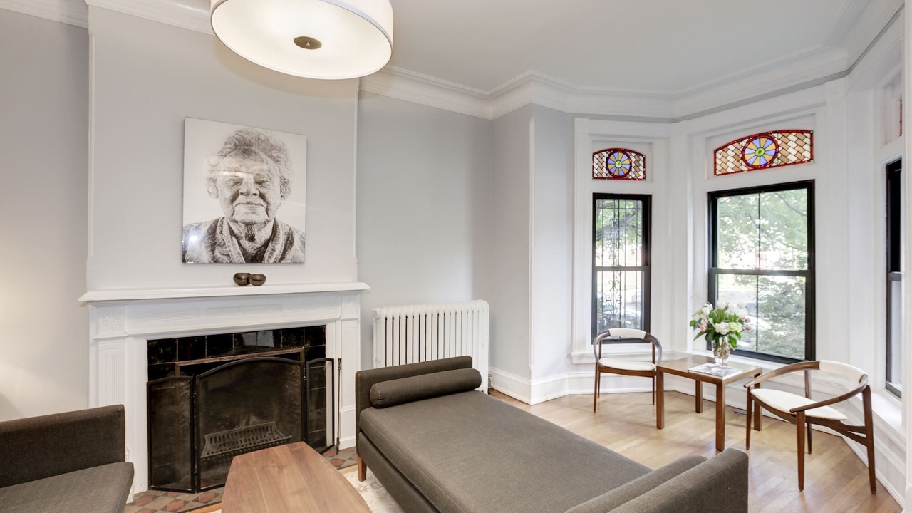 Photo of Bedroom in Logan Circle