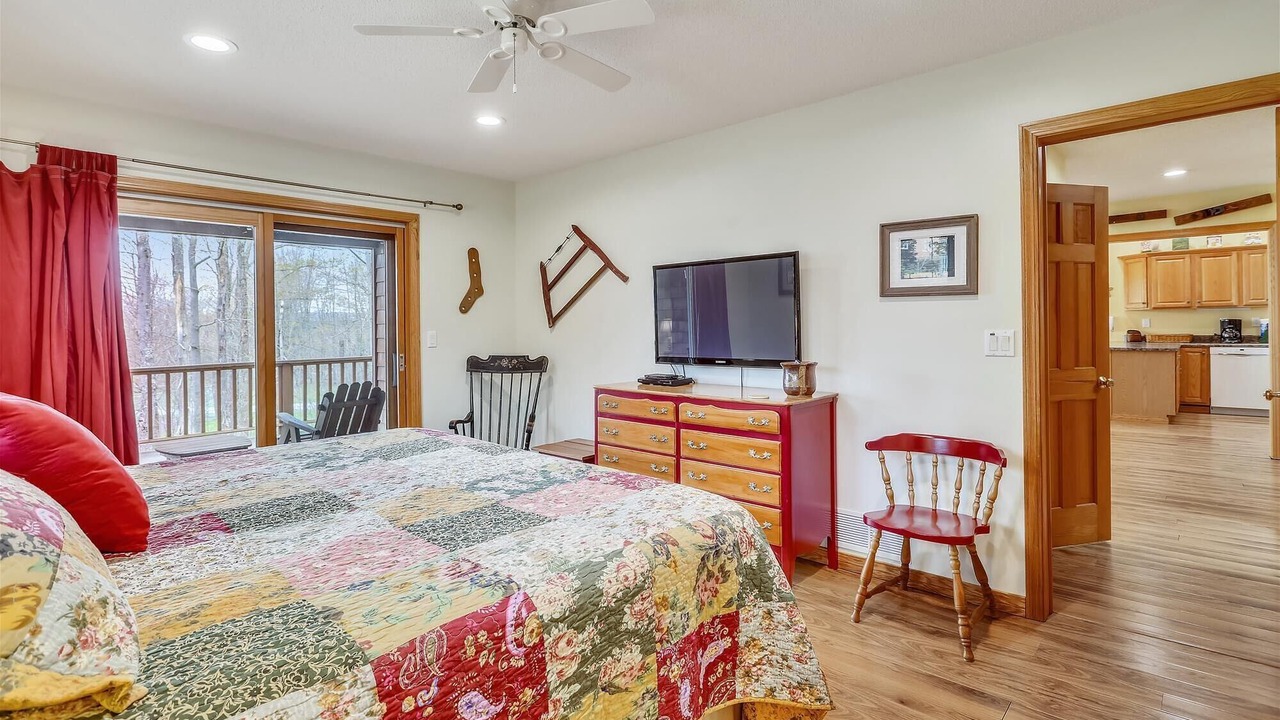 Photo of Bedroom in Timberline