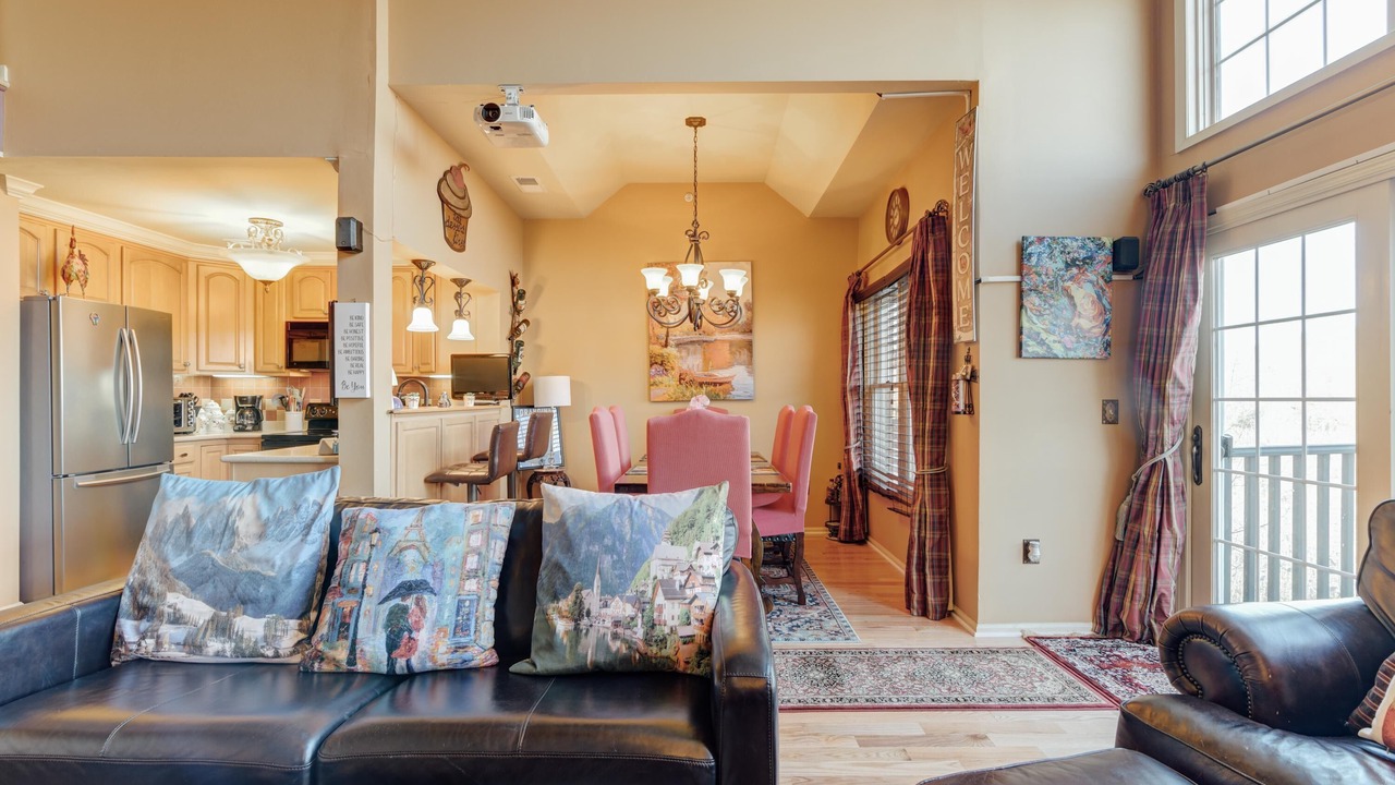 Photo of Livingroom in Vernon
