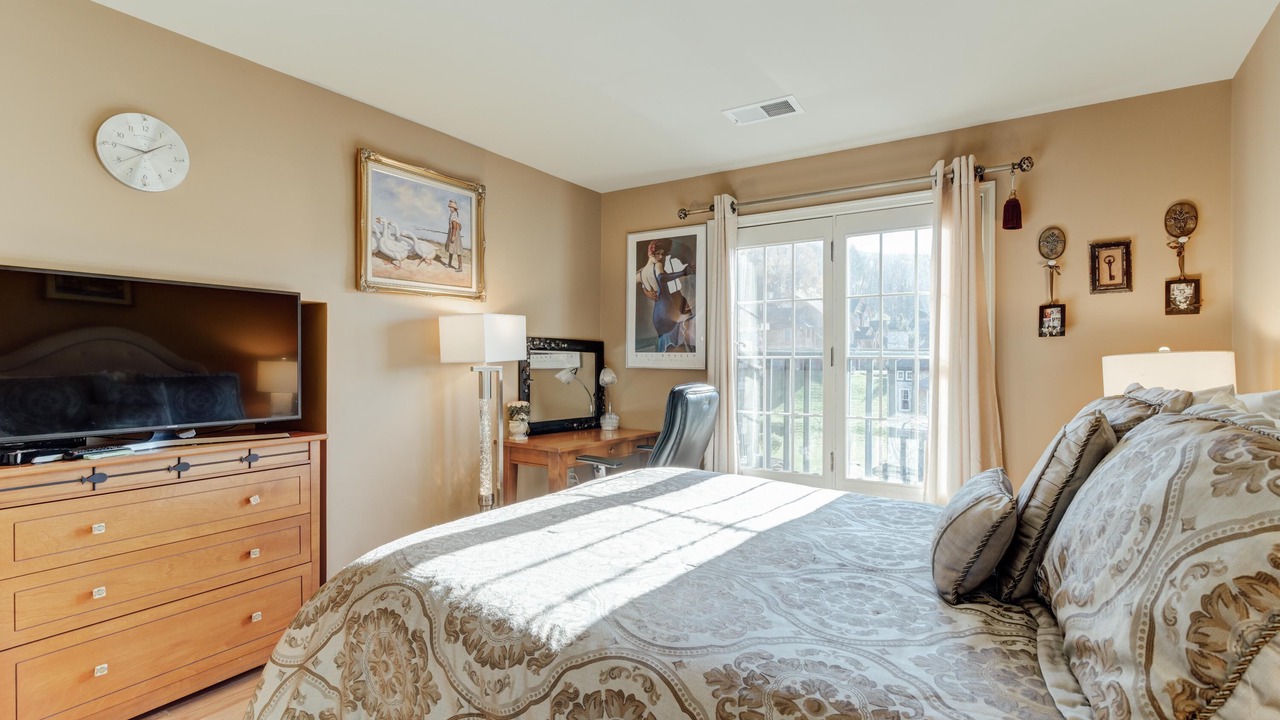 Photo of Bedroom in Vernon