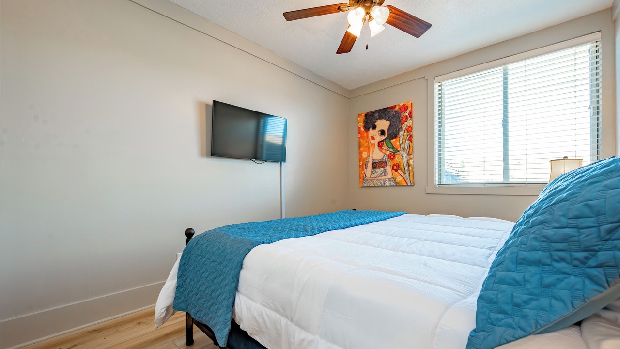 Photo of Bedroom in Waterfront Greens