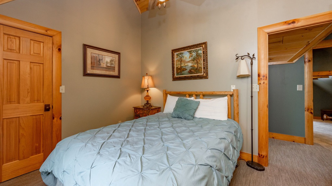 Photo of Bedroom in McHenry