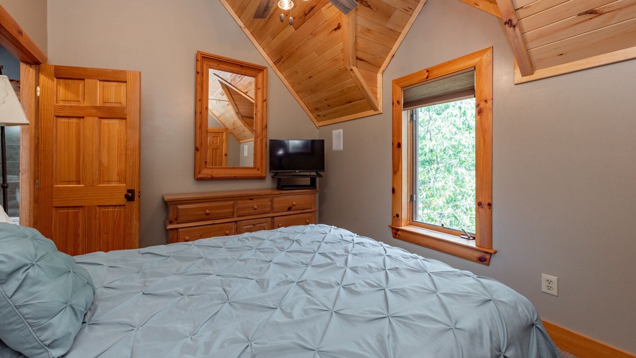 Photo of Bedroom in McHenry