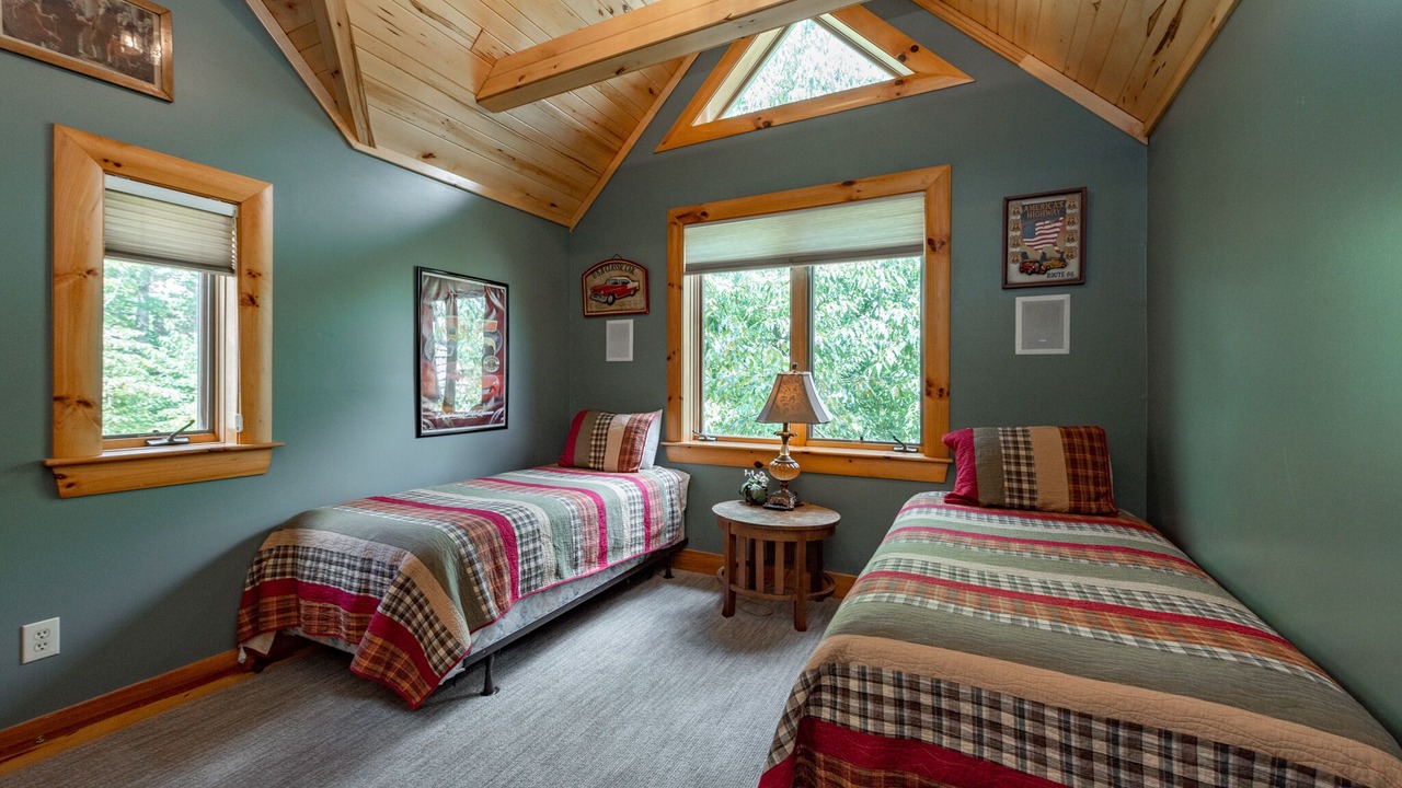 Photo of Bedroom in McHenry