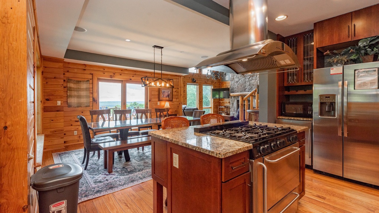 Photo of Kitchen in McHenry