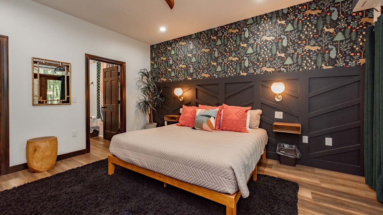 Photo of Bedroom in McHenry