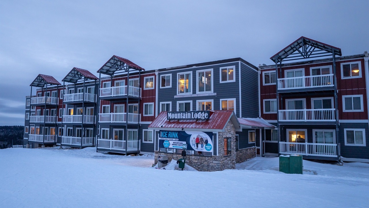 Photo of Others in Snowshoe