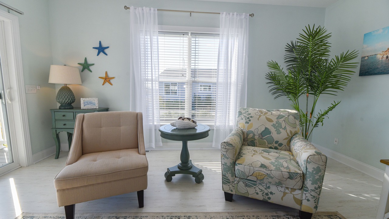 Photo of Livingroom in Long Neck