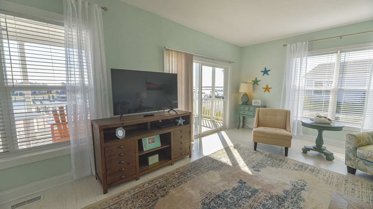 Photo of Livingroom in Long Neck