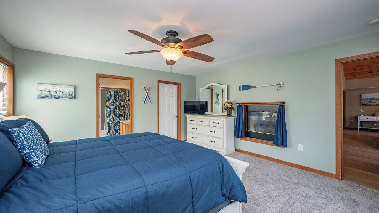 Photo of Bedroom in McHenry