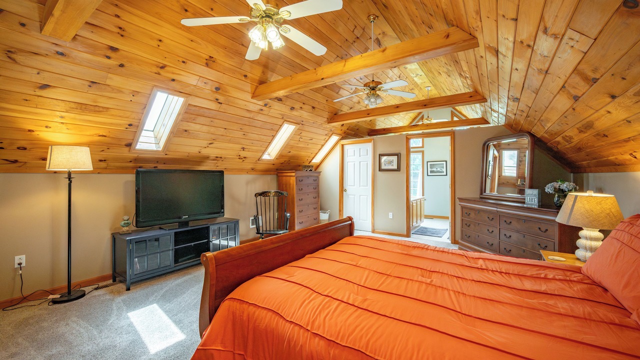 Photo of Bedroom in McHenry