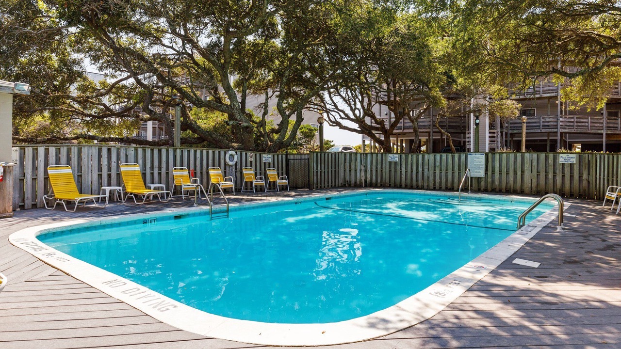 Photo of Outdoor in Pine Knoll Shores
