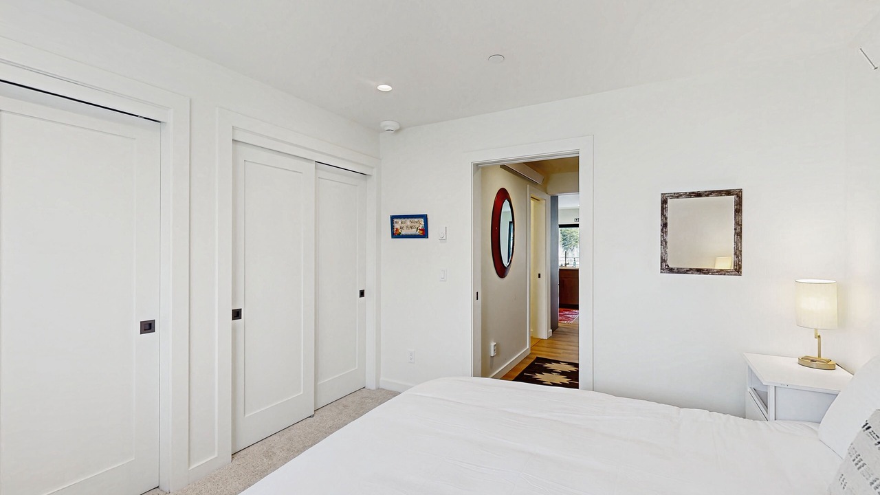 Photo of Bedroom in Warm Springs