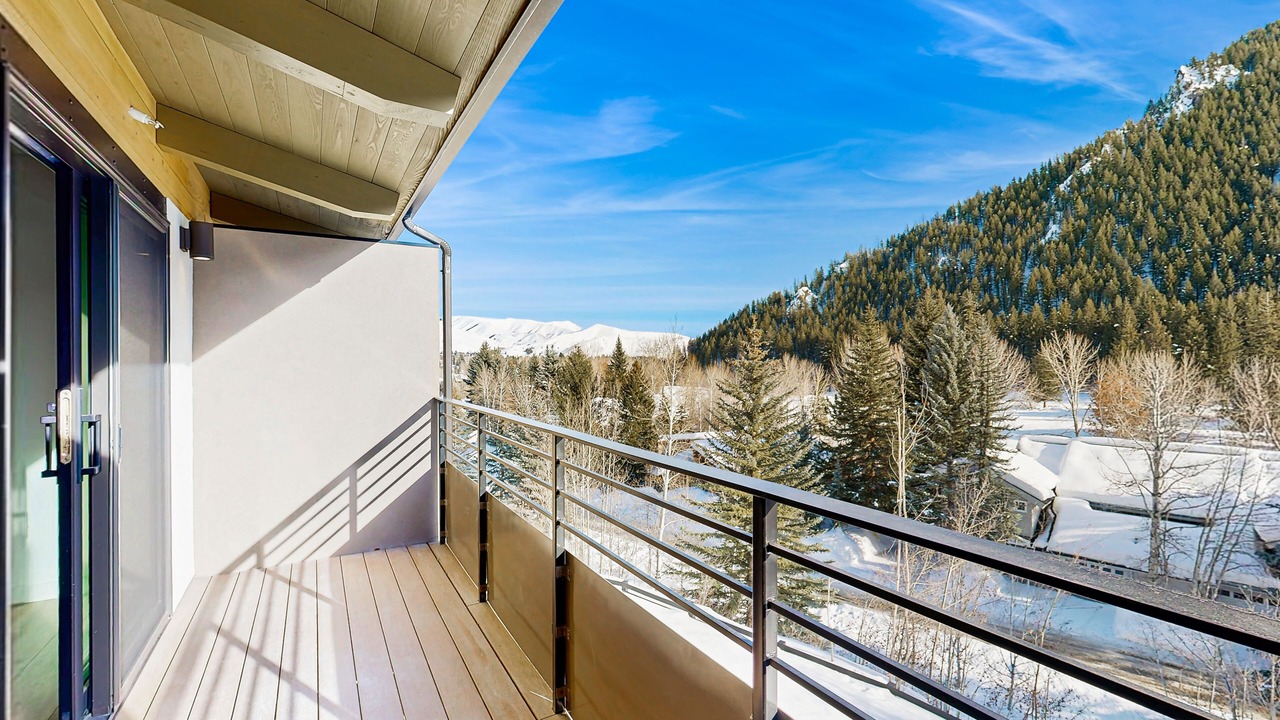 Photo of Outdoor in Warm Springs