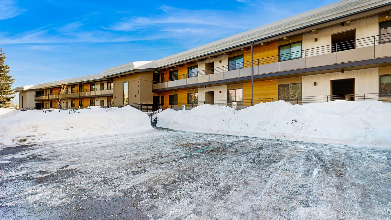 Photo of Outdoor in Warm Springs