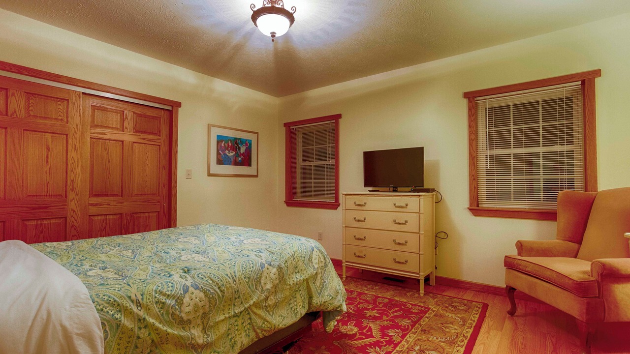 Photo of Bedroom in Town of Jerusalem