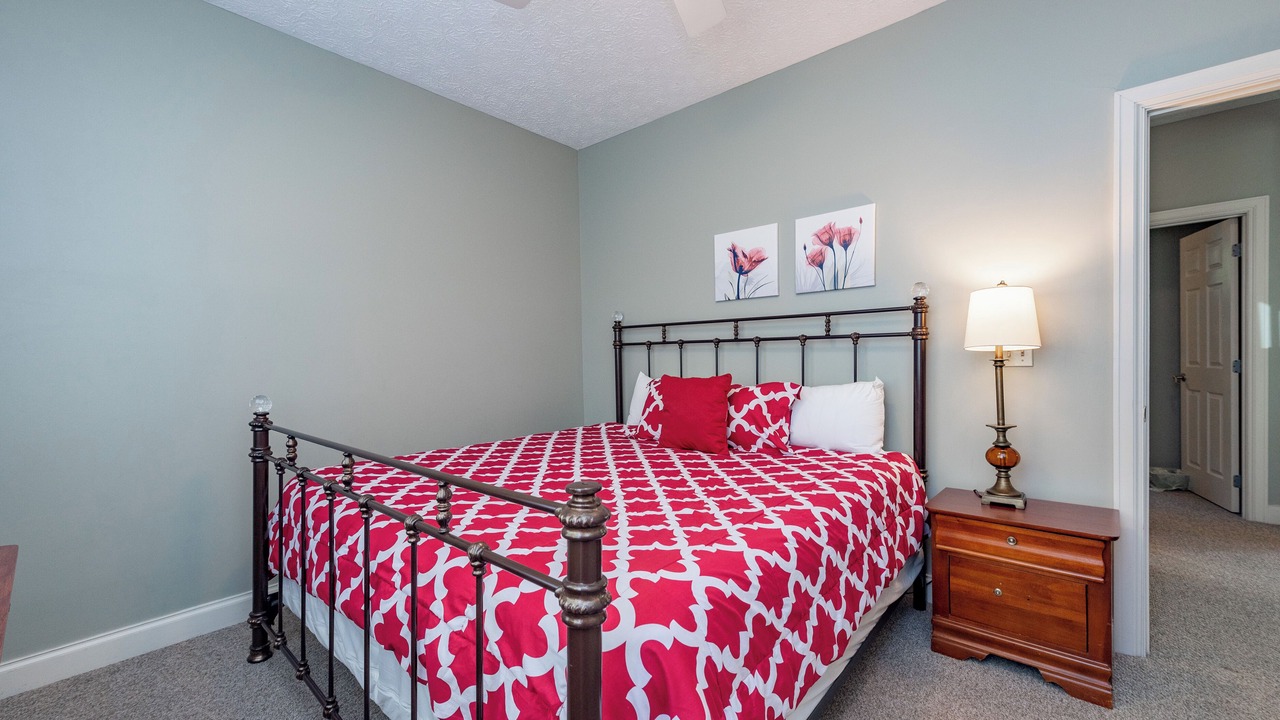 Photo of Bedroom in Thayerville