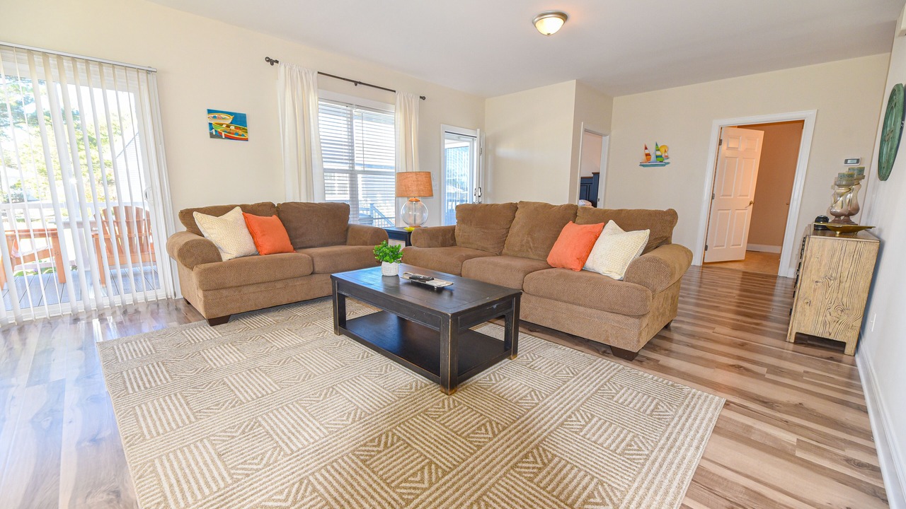 Photo of Livingroom in Long Neck