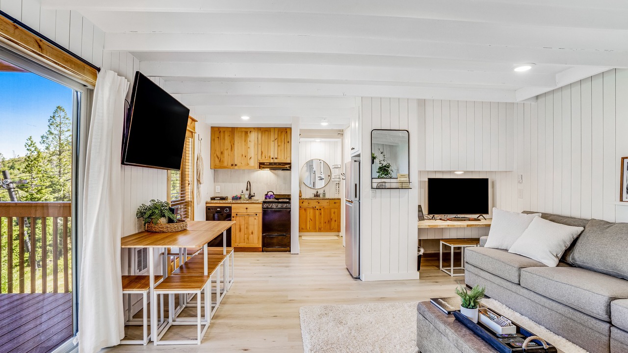 Photo of Livingroom in Boise