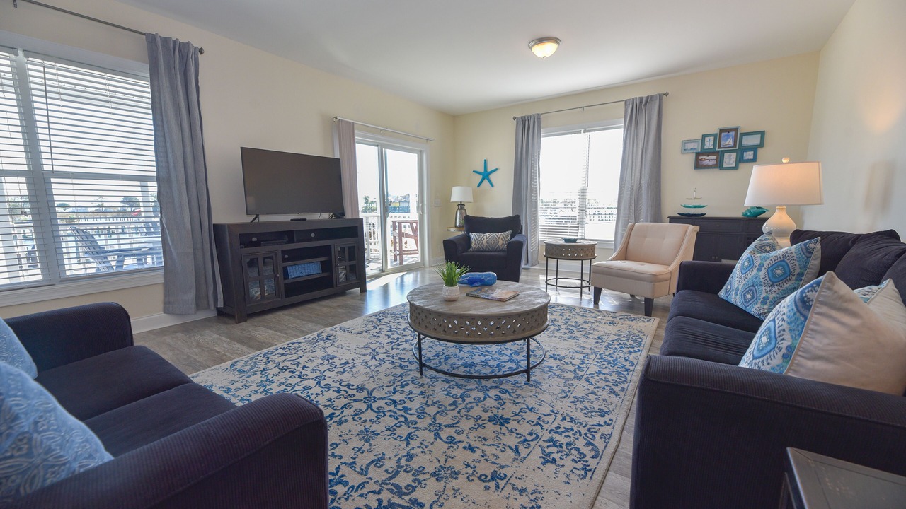 Photo of Livingroom in Long Neck