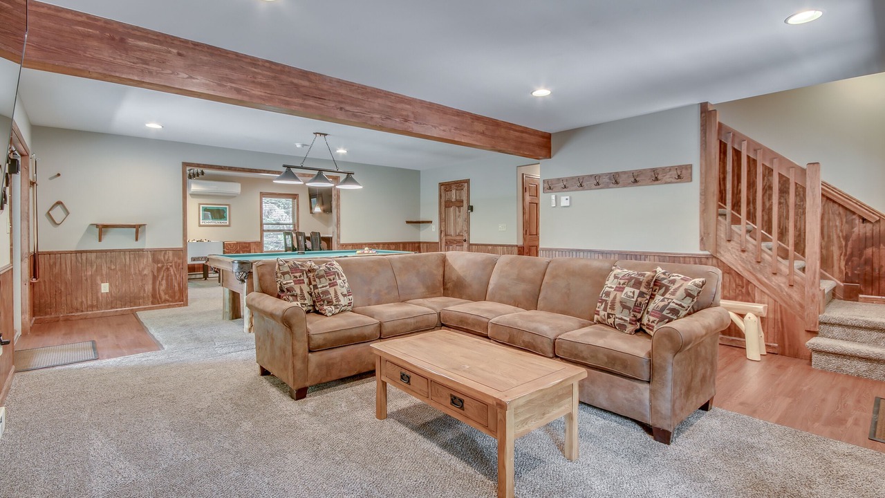 Photo of Bedroom in Lake Harmony Estates