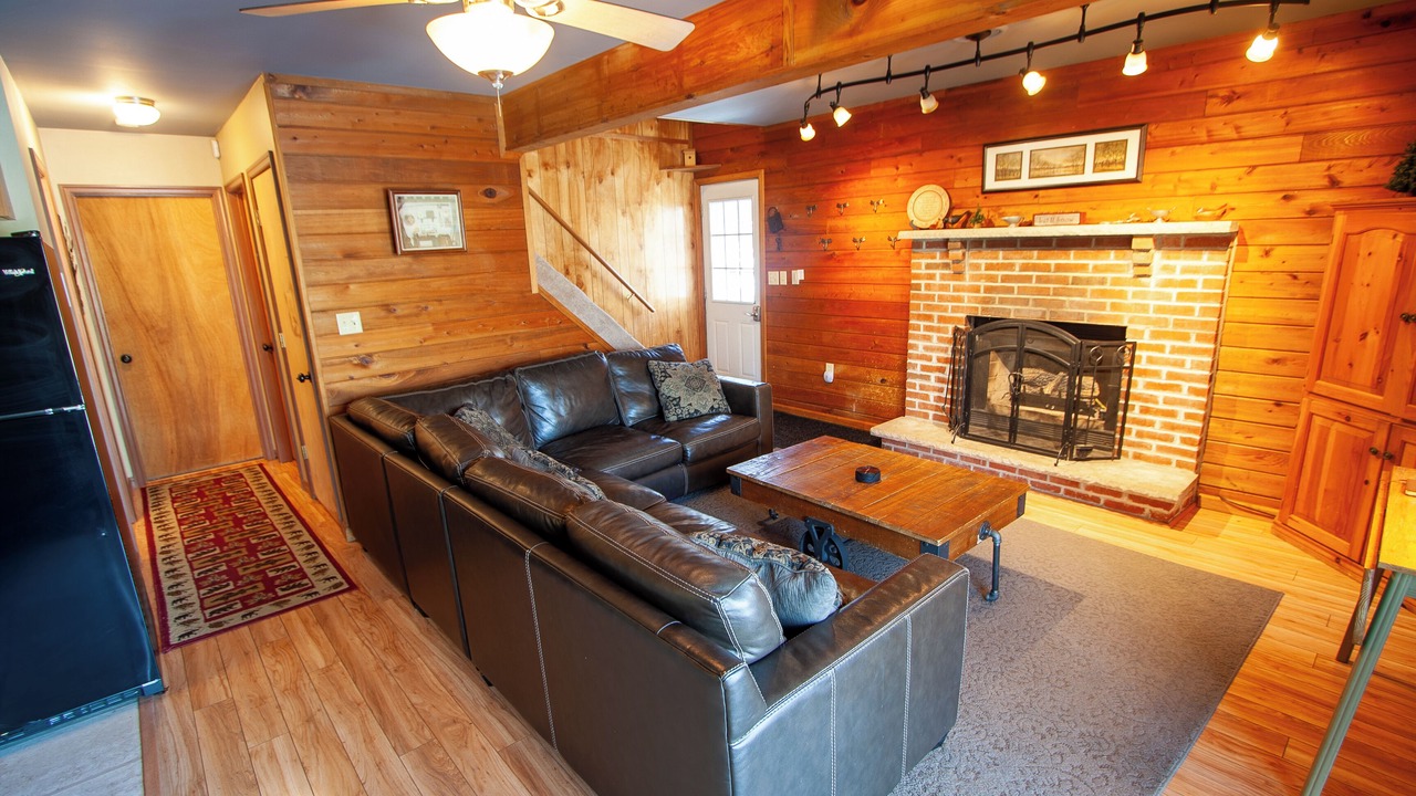 Photo of Livingroom in Albrightsville