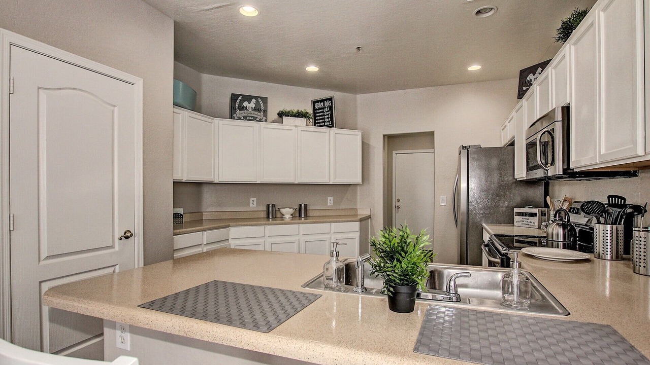 Photo of Kitchen in Alta Mesa