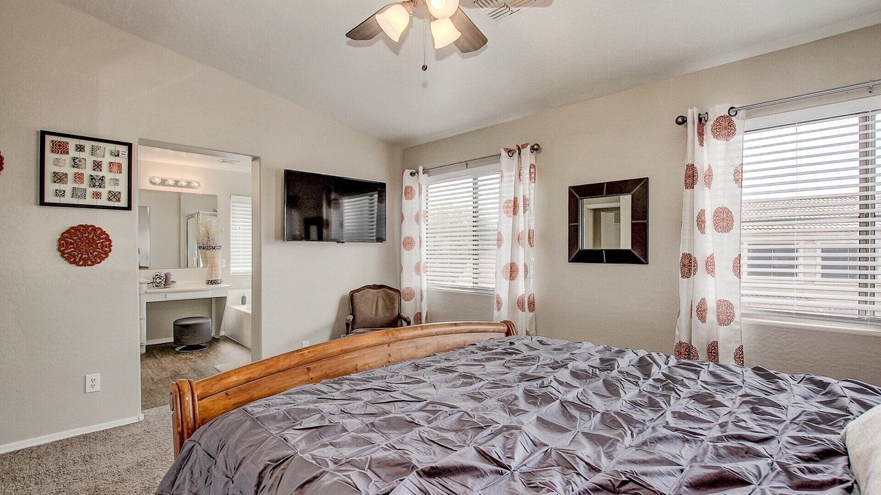 Photo of Bedroom in Alta Mesa