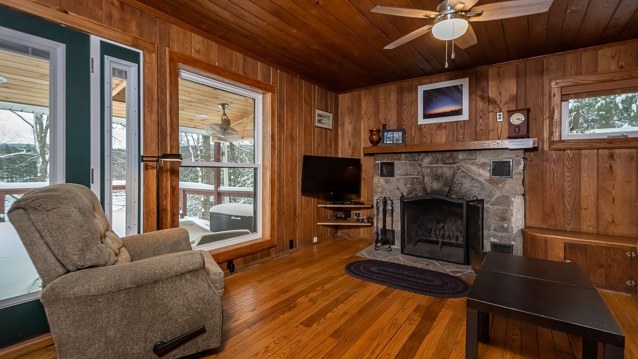 Photo of Bedroom in North Glade Hills