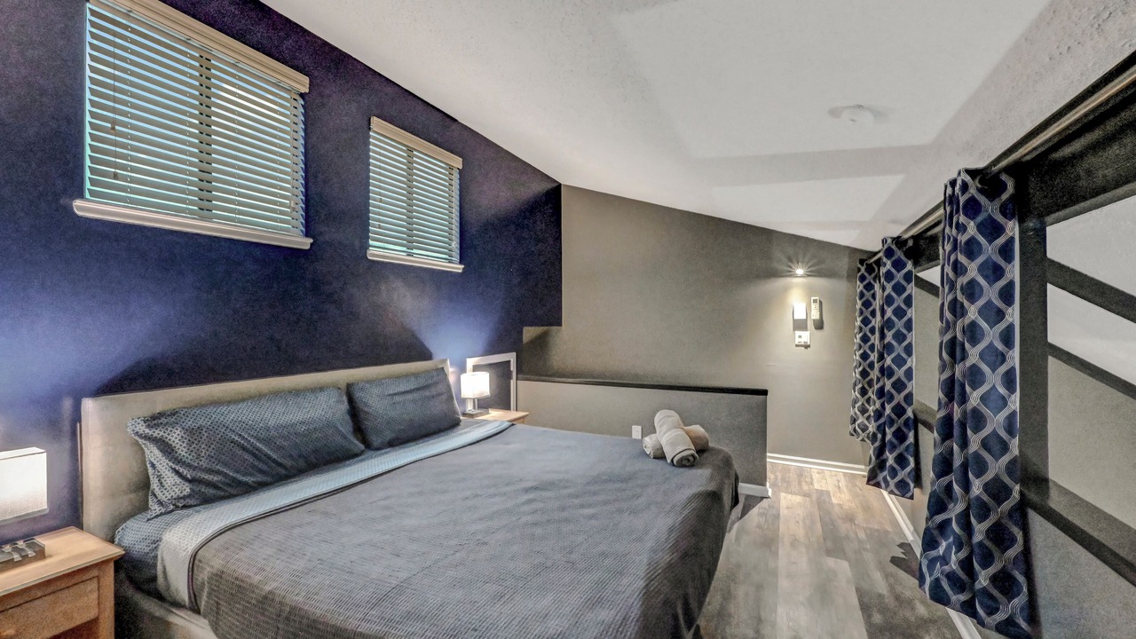 Photo of Bedroom in Village at Camelback