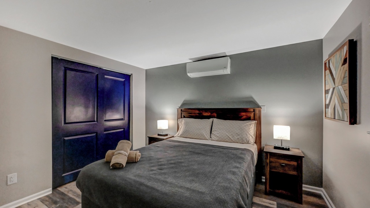Photo of Bedroom in Village at Camelback