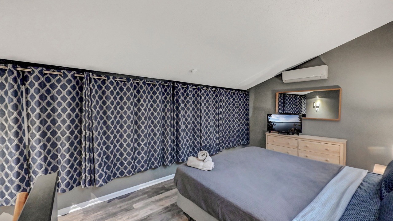Photo of Bedroom in Village at Camelback