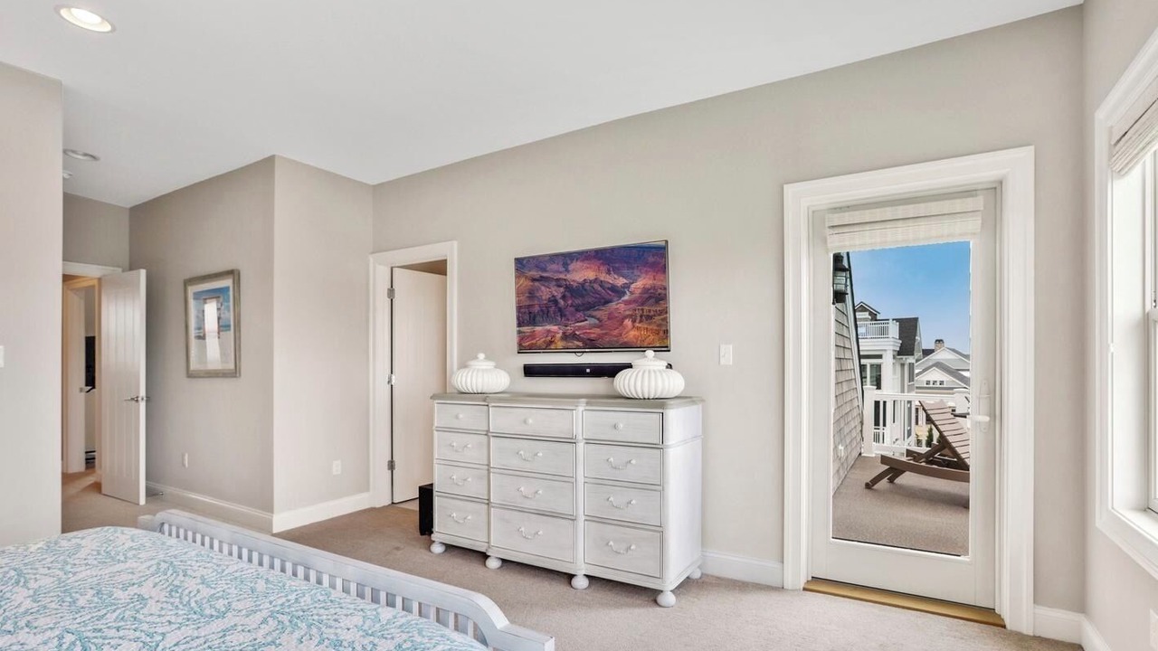 Photo of Bedroom in Long Neck