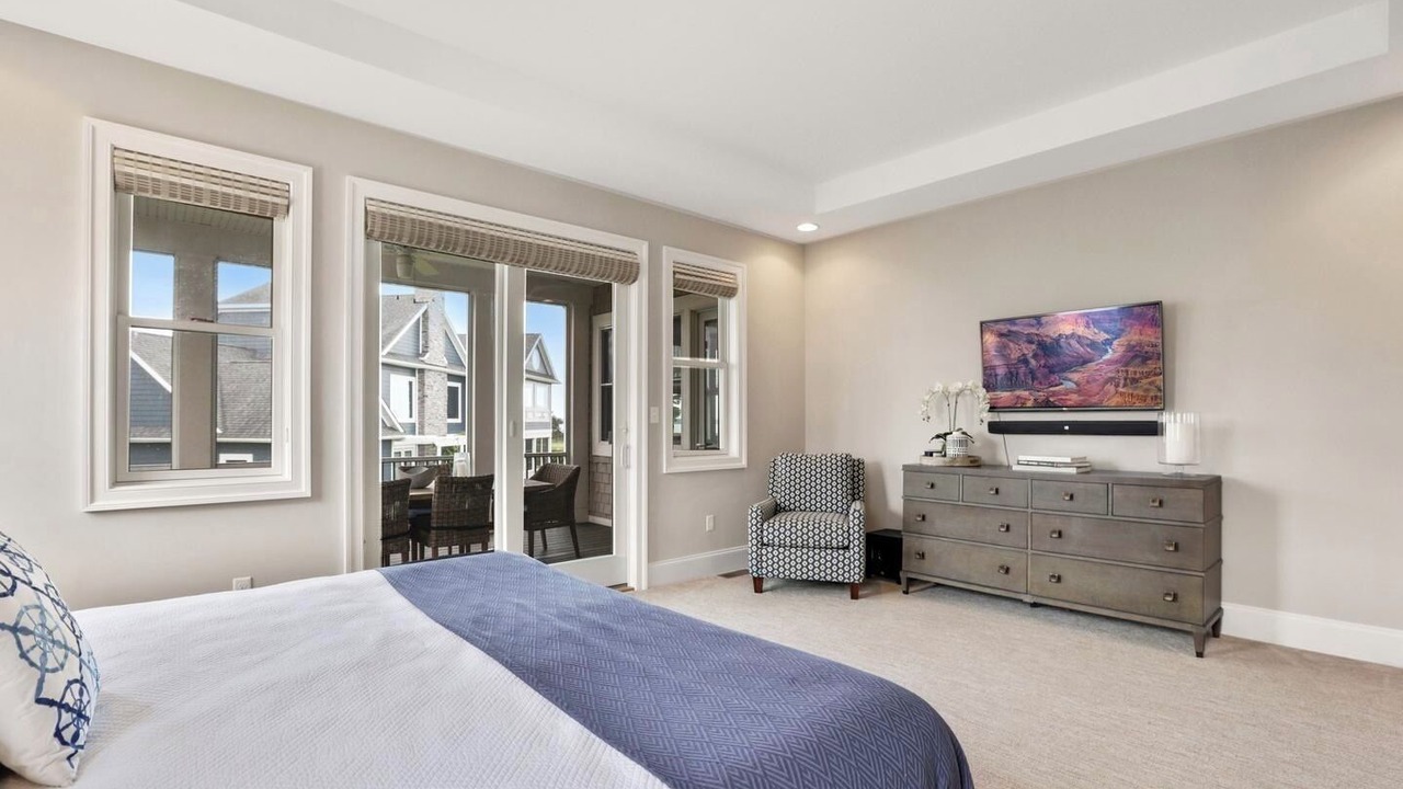 Photo of Bedroom in Long Neck