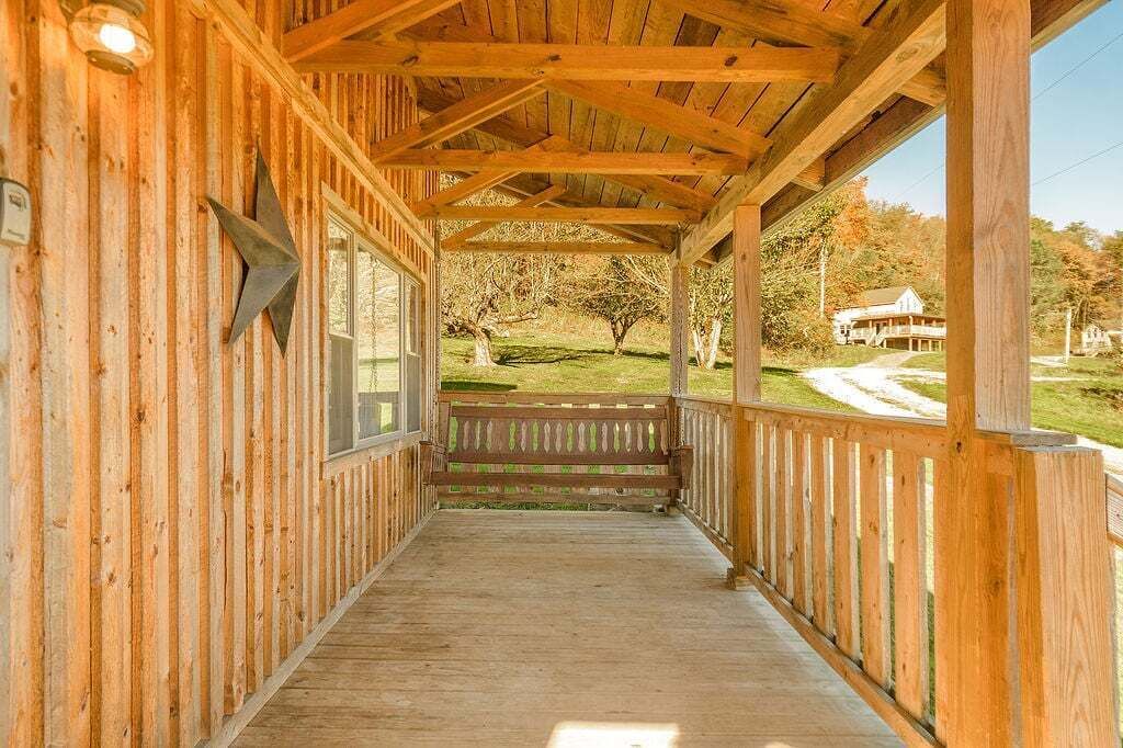 Photo of Patio Balcony in Ohiopyle